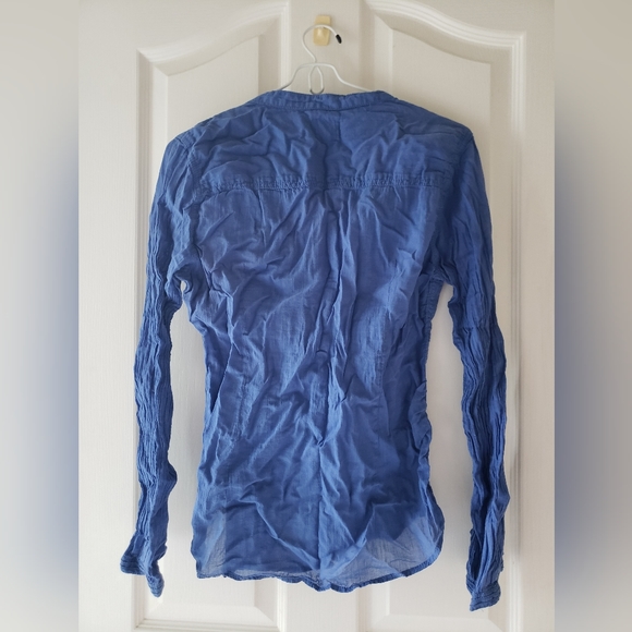 A H & M Logg button up shirt - Picture 2 of 4